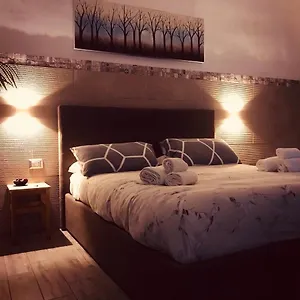 2* Bed & Breakfast La Piazzetta