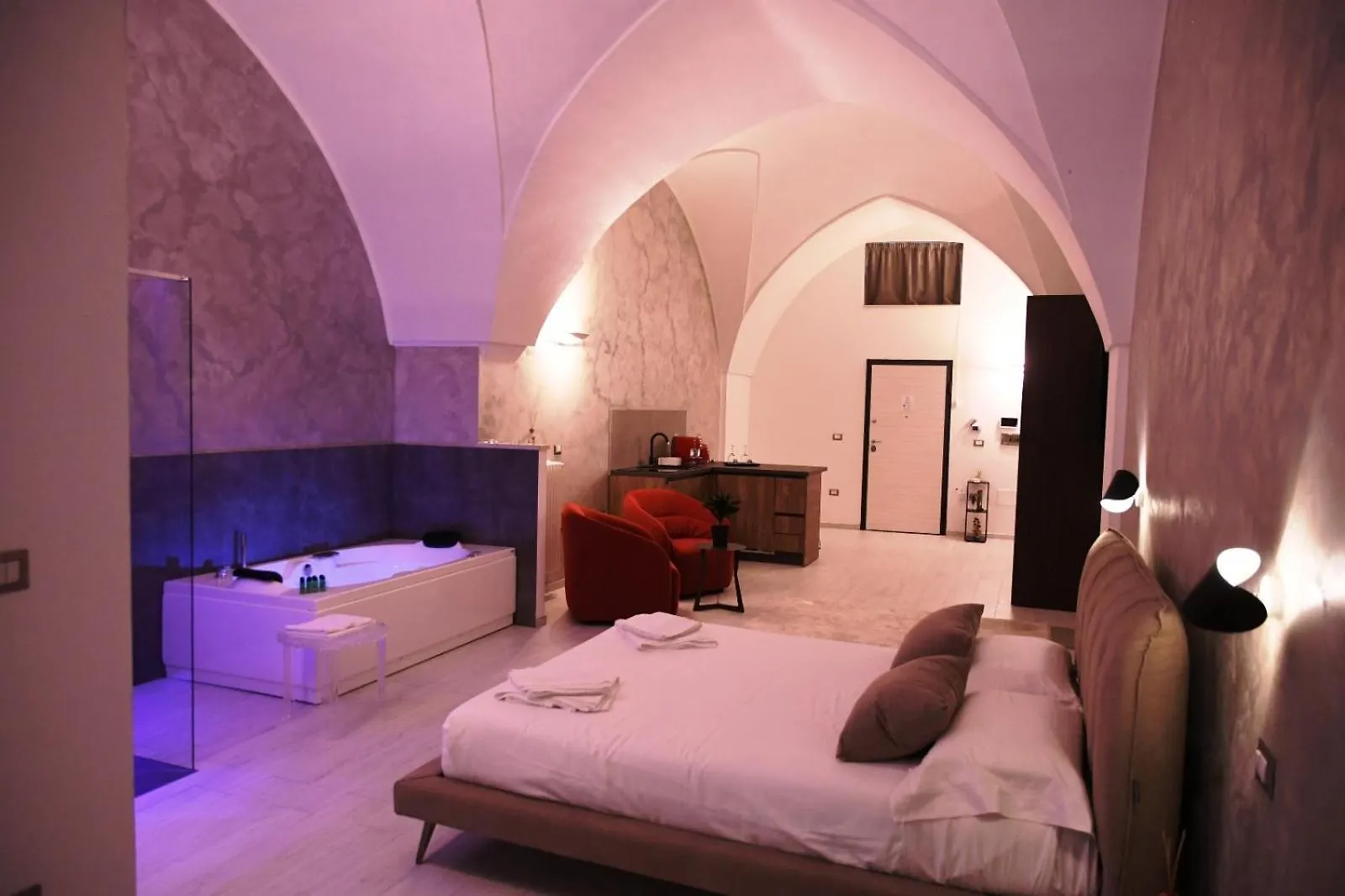 Afrodite Suite Brindisi 0*,  Italië