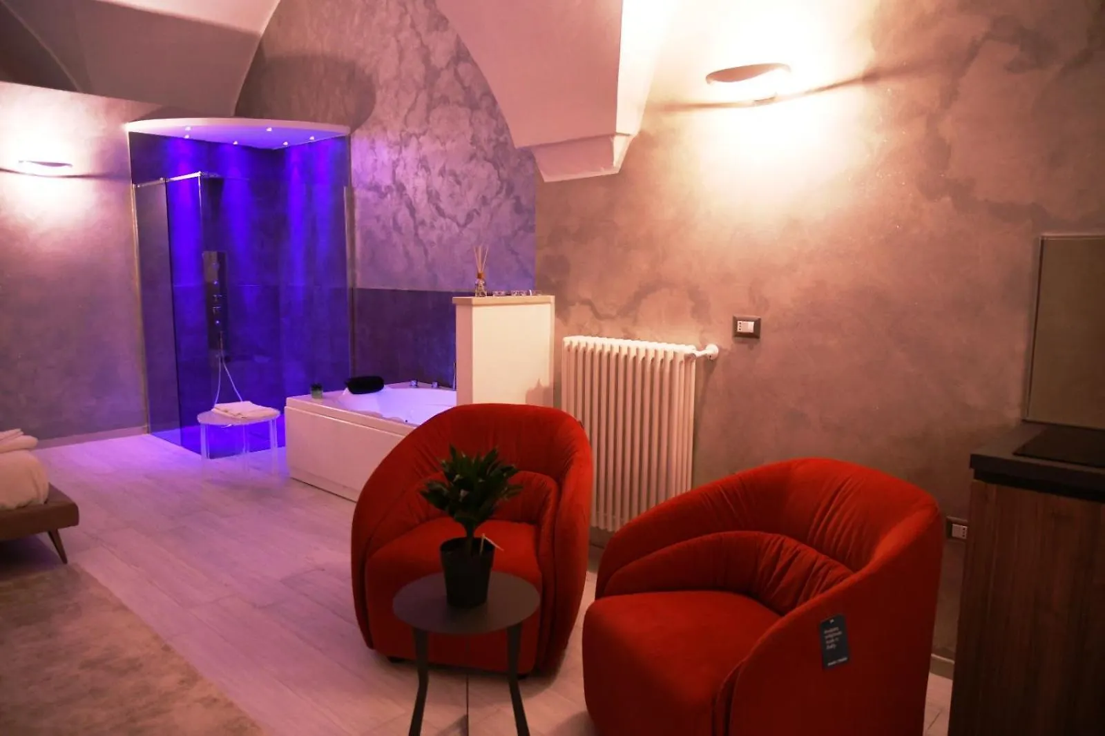 Afrodite Suite Brindisi 0*,  Italië